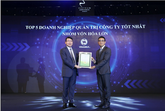 Quản[-]trị[-]doanh[-]nghiệp[-]tại[-]Vinamilk[-]-[-]Bước[-]đà[-]cho[-]sự[-]phát[-]triển[-]bền[-]vững